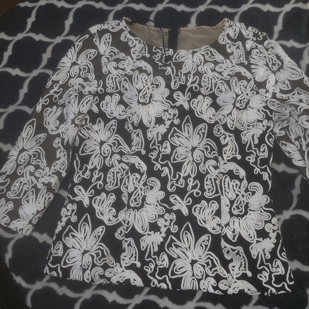 Alex Evenings Black and White Floral Blouse
